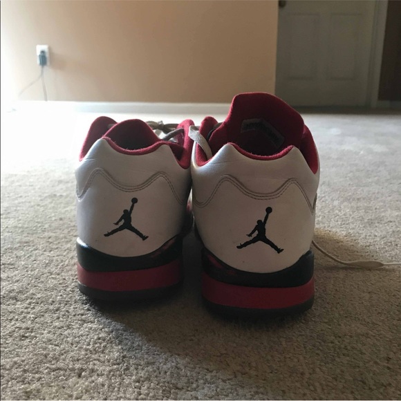 Jordans 5 low fire red - Picture 4 of 6